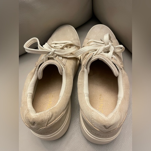 Vionic Kearny Platform Lace Up Sneakers Sz.9.5 - Picture 4 of 7